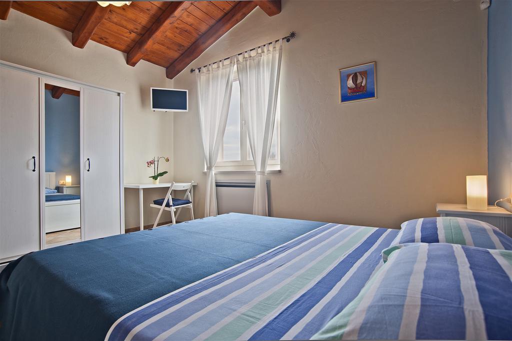 B&B Toca La Louna Vodnjan Room photo