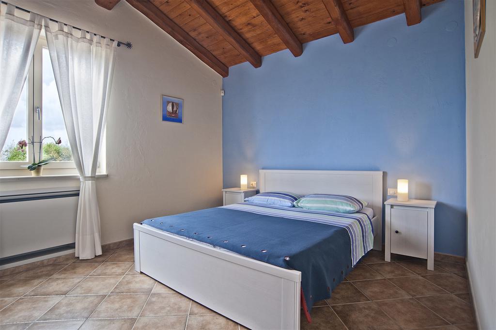 B&B Toca La Louna Vodnjan Room photo